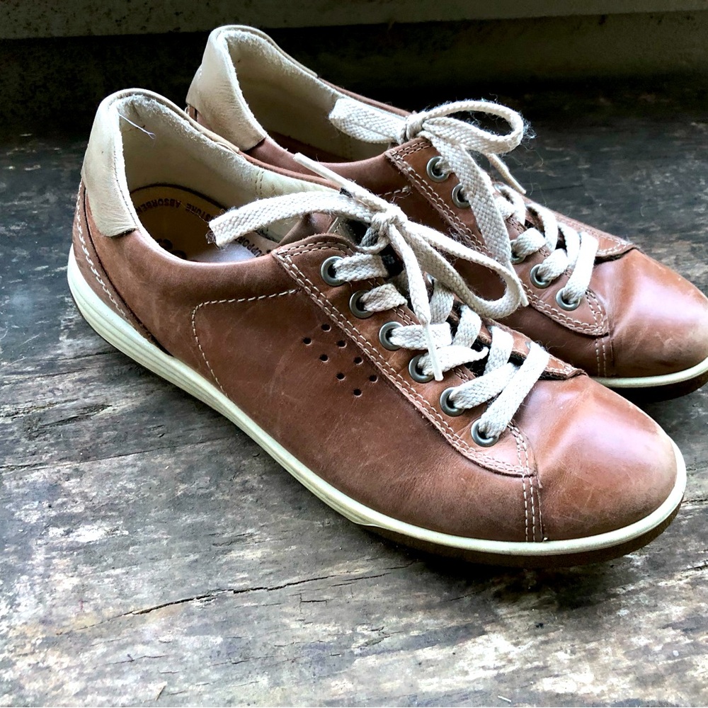 ECCO Women’s Brown Leather Sport Tennis Sneakers Size 37/6.5US